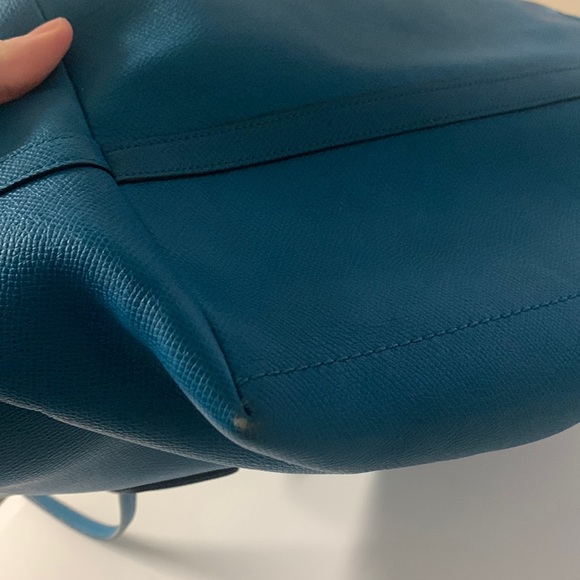 Coach Tote Purse - Picture 7 of 9